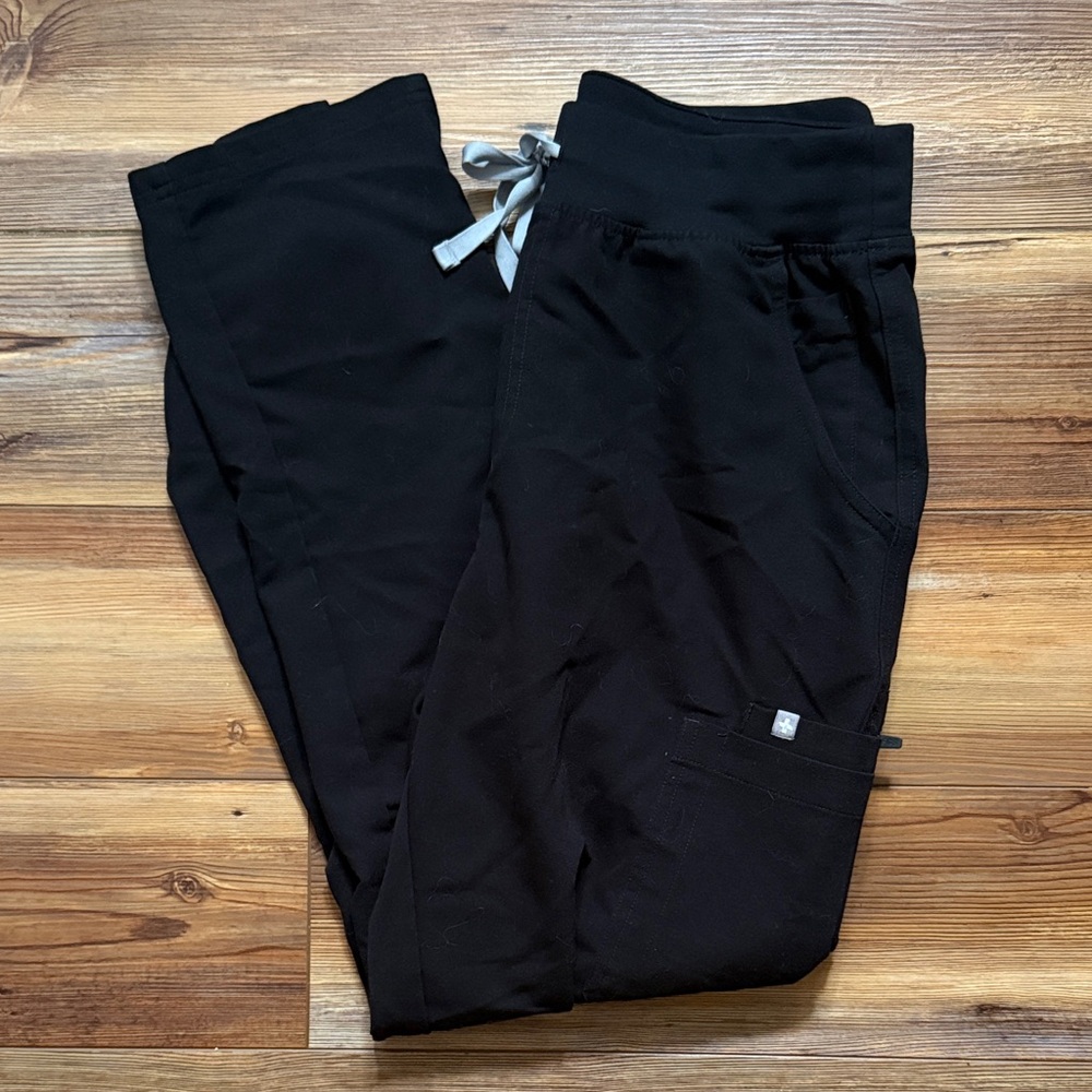 Figs Women's Black Lola Scrub Pants